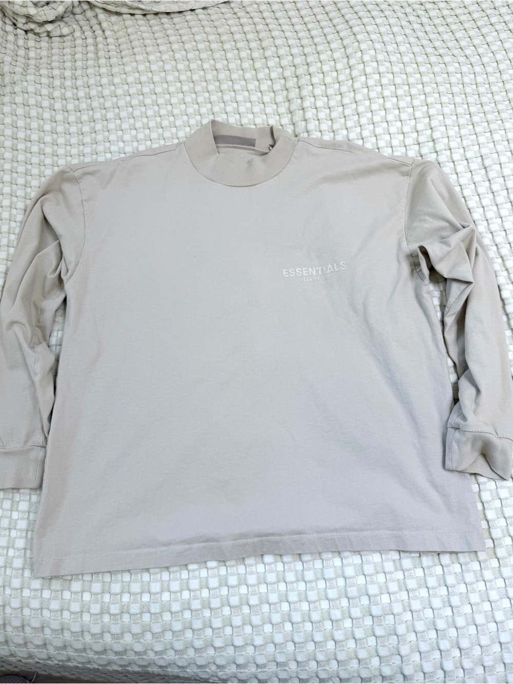 FEAR OF GOD ESSENTIALS Mens Long Sleeve Tee in Light Beige